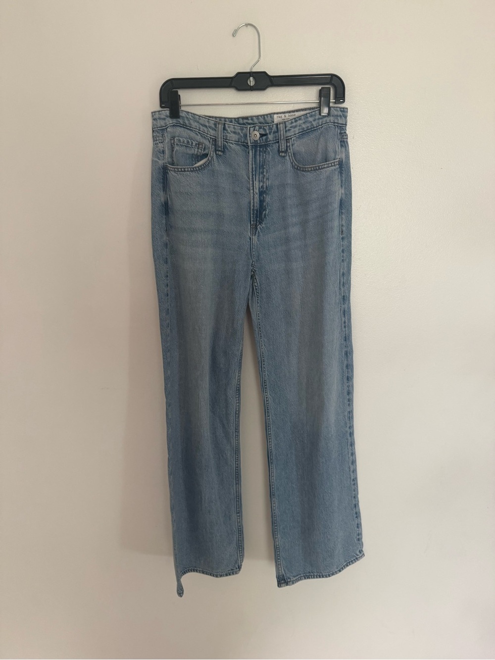 Rag & Bone Jeans Lori Mid-Rise Wide Leg in Light Acid Wash - Picture 4 of 9